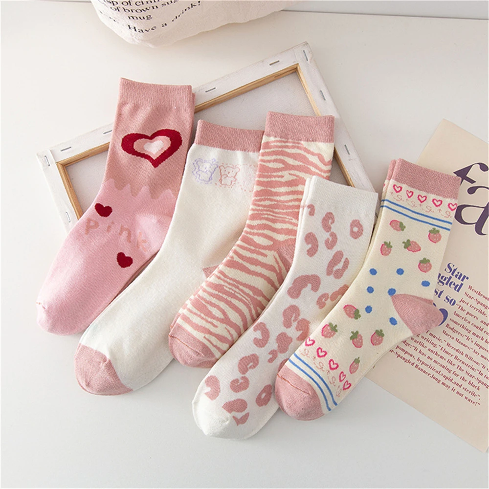 

2 Pair/Lot Women's Long Socks Japanese Cotton Pink Cartoon Cute Happy Kawaii Bear strawberry Socks for Girl Christmas Gift