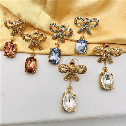 

European and American new bow shiny retor vintange earings
