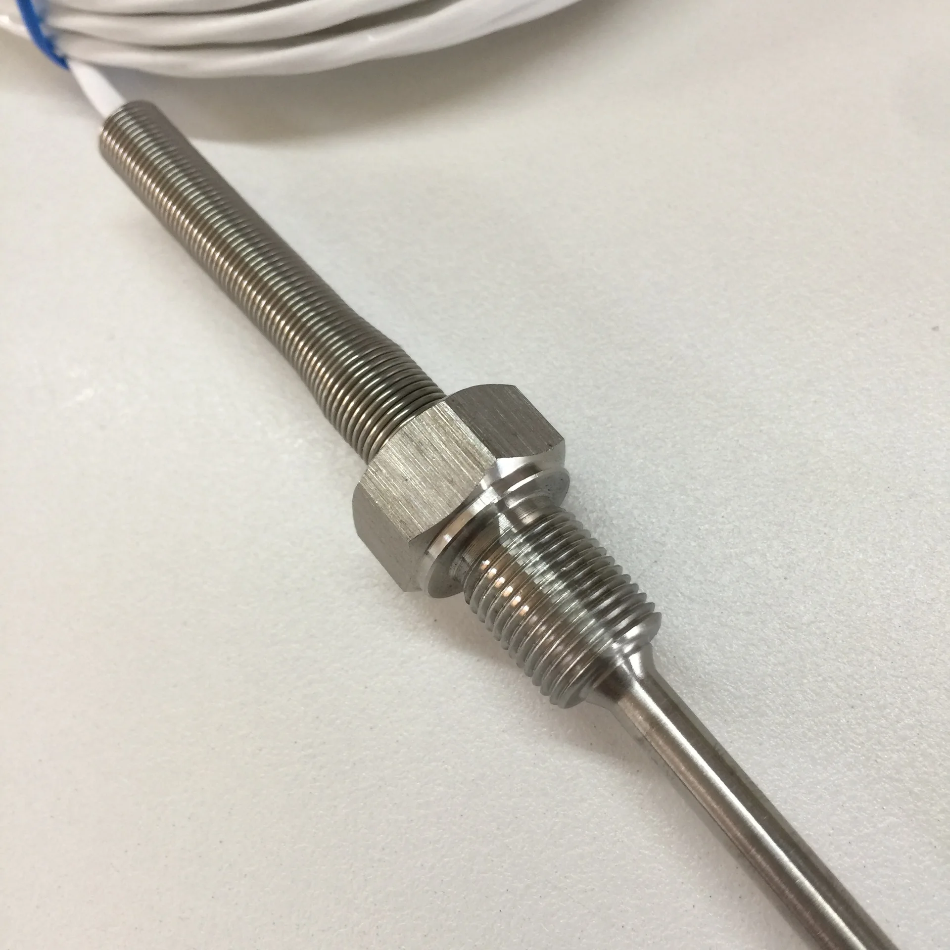 EYC термистор XR1 PT1-A-5-300-M12P1.0-5M-TPFE-304 5M провод