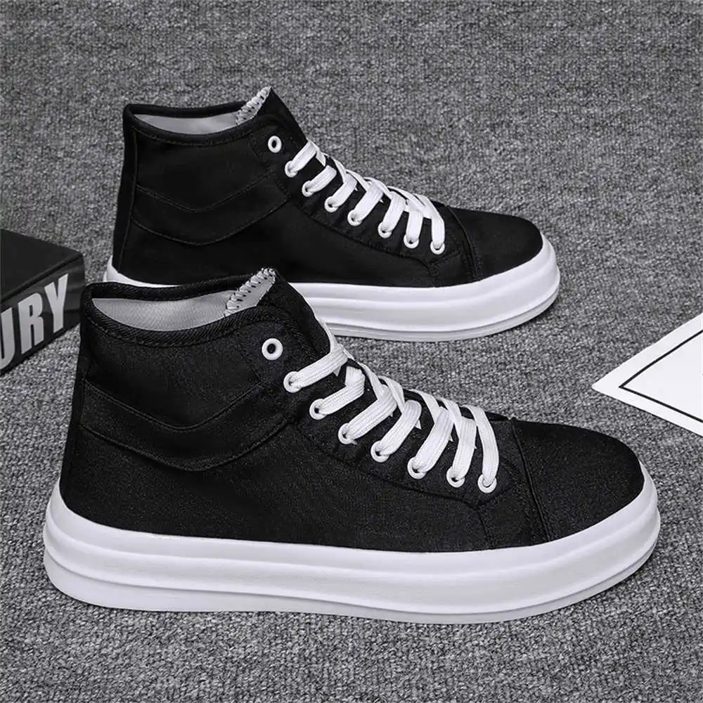 Нескользящие белые мужские ботинки демисезонные кроссовки мужская обувь