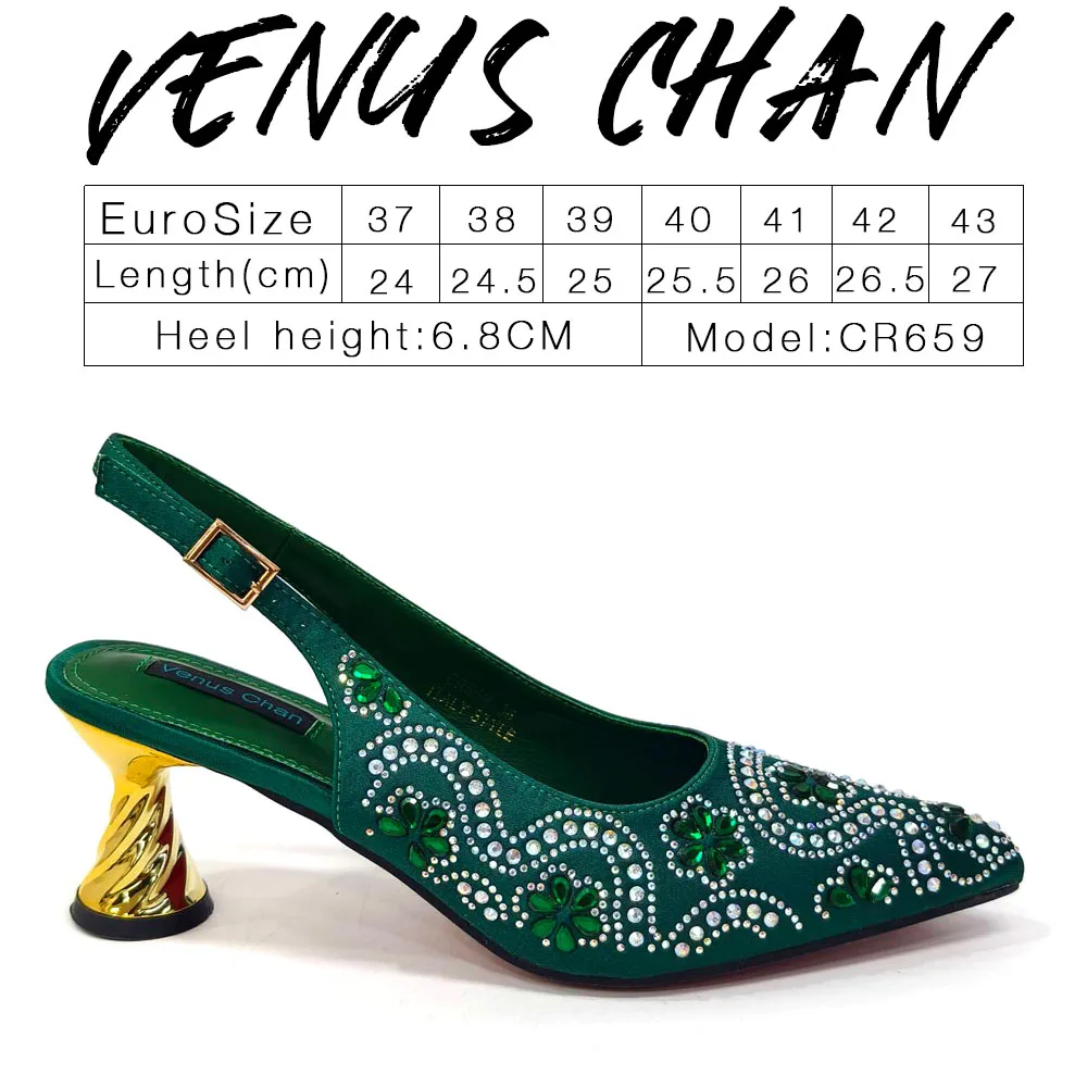 Женские туфли с цветочным рисунком на каблуке