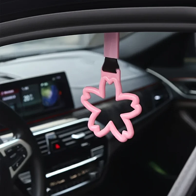 Фото Новейший розовый ремешок-держатель для салона автомобиля, метро, поезда, автобуса, с подвеской-шармом, в стиле Drift TSURIKAWA RING, предупреждающая петля для заднего бампера автомобиля №3