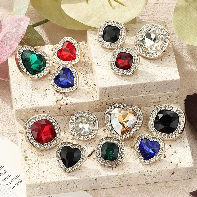 6 шт. Модные Роскошные красочные алмазные металлические квадратные пуговицы Love для шитья свитера одежды Стразы пуговицы