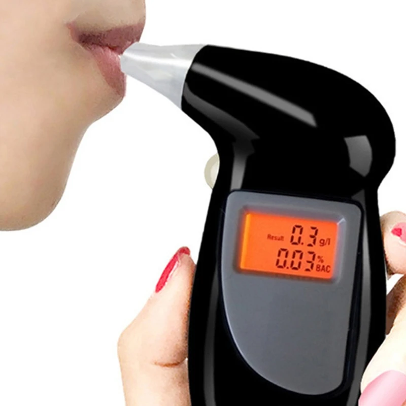 

Portable Alcohol Tester DigitalDisplay Screen Breathalyzer Drunk Driving Analyer Personal Breathalyzers D7YA