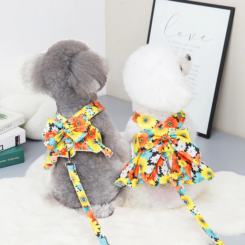

Cute Flower Dog Harness Summer Dog Collar Skirt Puppy Princess Bow Clothes for Small Dogs Harness Vest Princess Dog Accessories