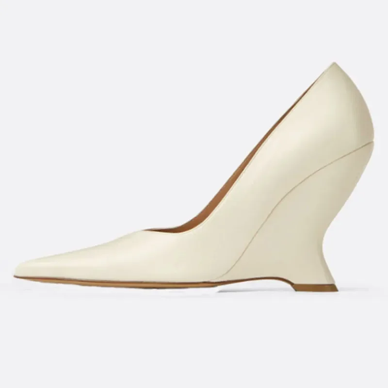 Женские туфли на толстом каблуке 14см и платформе 4см цвета в ассортименте