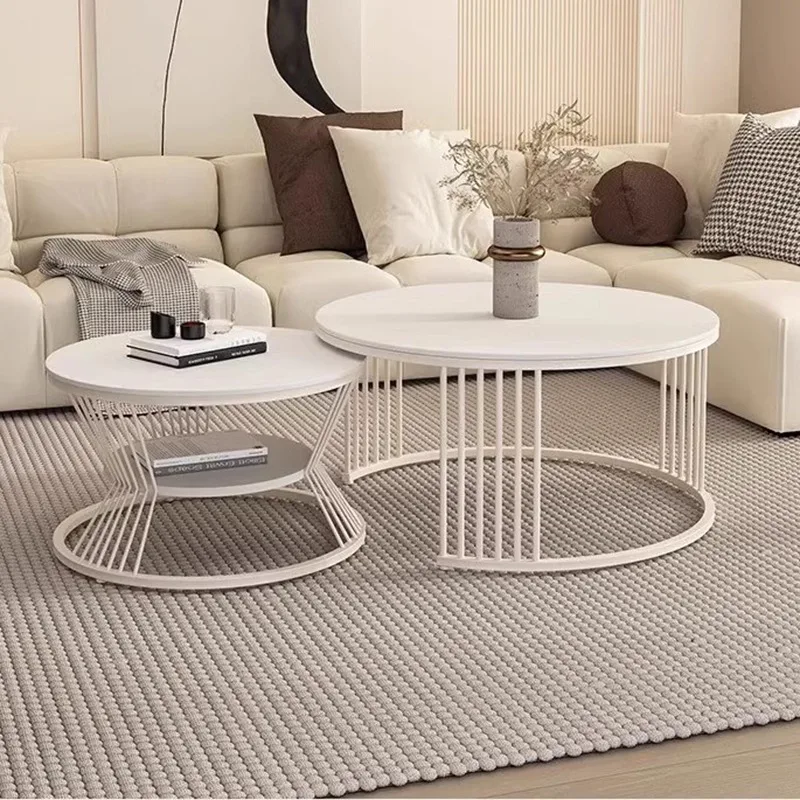 Журнальный столик с круглым полом минималистичный белый современный элегантный
