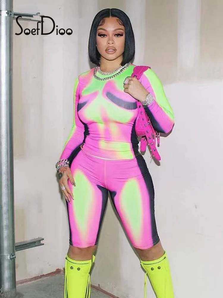 

Футболка с длинным рукавом и круглым вырезом, с принтом