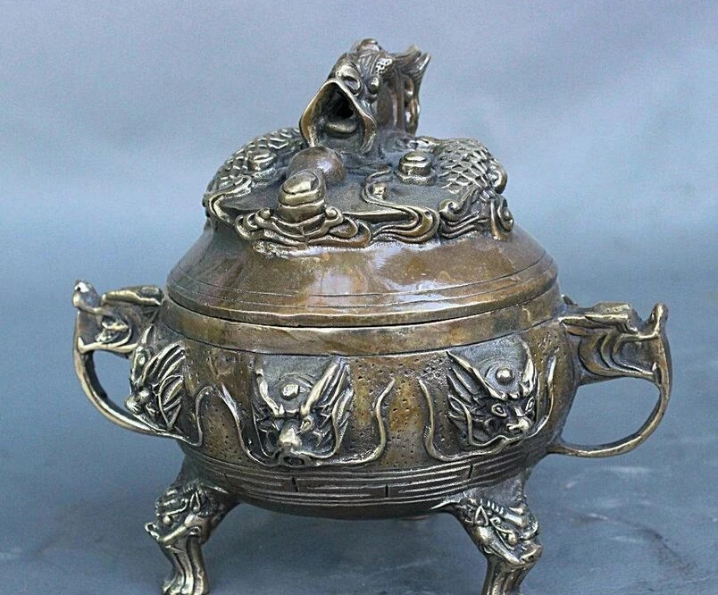 

Будда Cina Perunggu Tembaga Sembilan Naga Desain Dupa Pembakar Patung Pedupaan