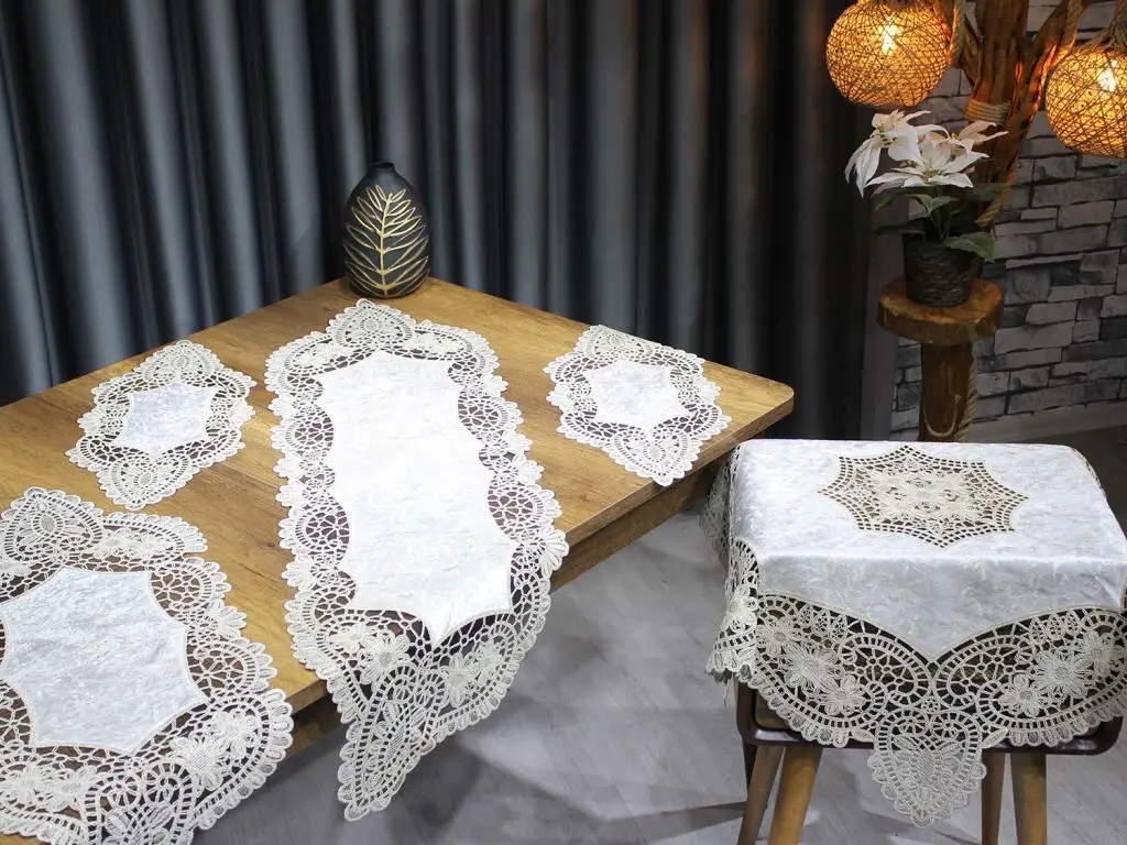 

Suman Kordone Lux Velvet Embroidered 5 Piece Lounge Set Black Gold