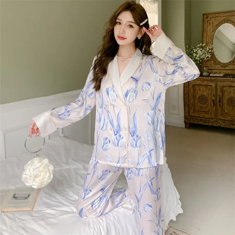 [Milk White Tulip] 2023 New Pajamas Women's Ice Silk Printed Fashion Long Sleeve Cardigan Home Fur