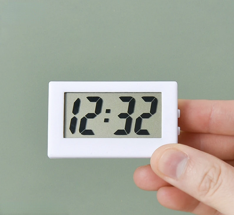 

Desk Digital Clock LCD Screen Self-Adhesive Bracket Car Clock Plastic Mini Time Clock