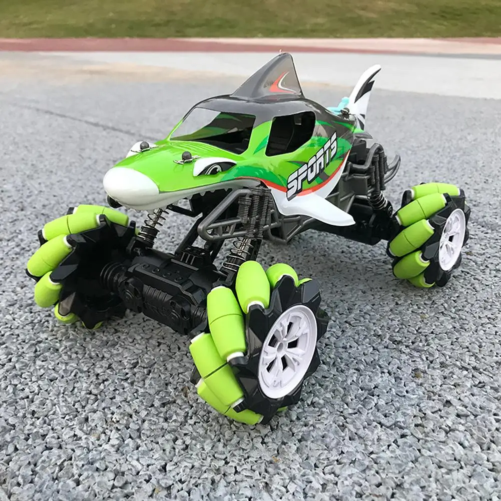 

1:16 боковой Дрифт трюковый автомобиль акула голова 4wd вращение на 360 градусов дистанционное управление Альпинизм Автомобиль светильник кой ...
