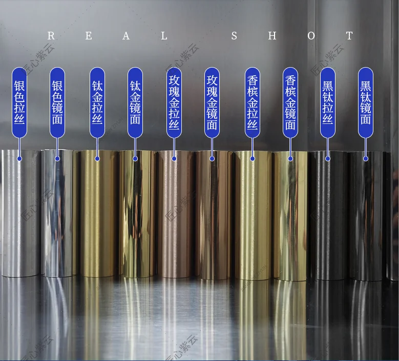 Серебряная вешалка для одежды из нержавеющей стали на стене высококачественного