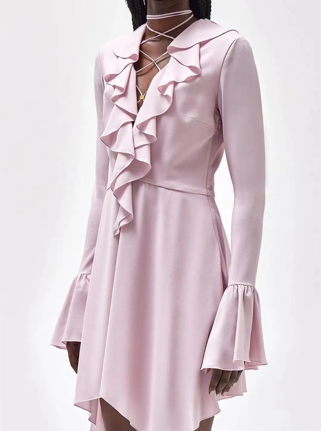 

Новинка 2023, женское мини-платье с V-образным вырезом, оборками и длинными рукавами-фонариками