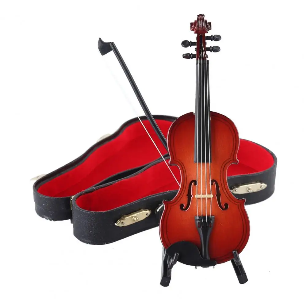 

Миниатюрные скрипки из дерева