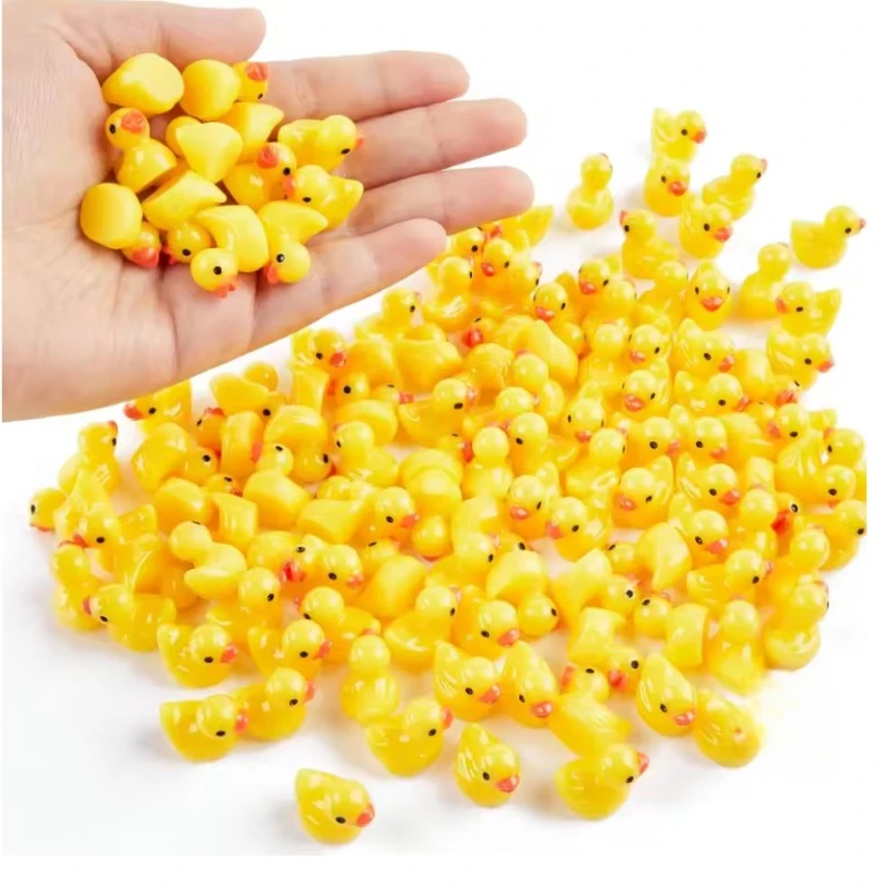 

Мини-утки из пластика