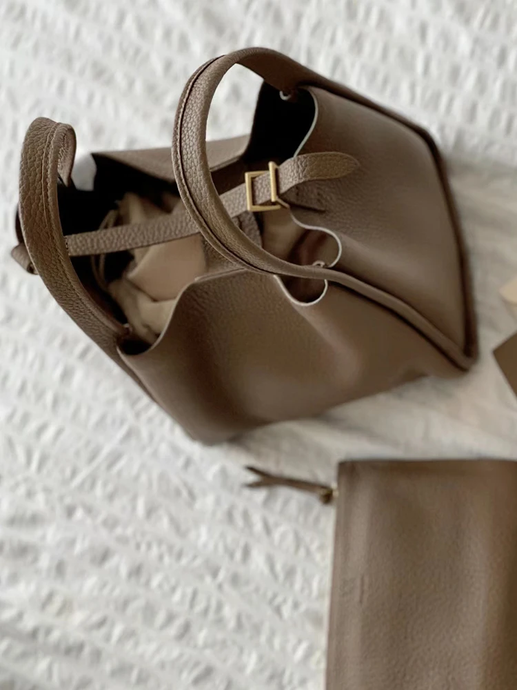 Fashion Vintage Designer Shoulder Food Basket Bags for Women Luxury 2023 New in Genuine Leather Handbags Brand Travel Tote Purse