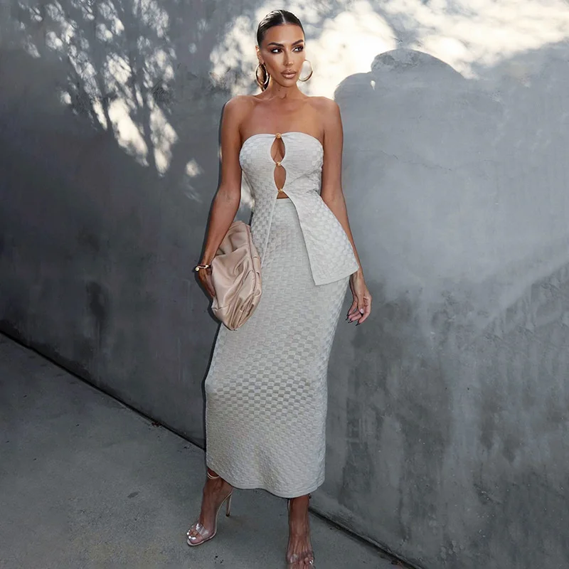 

Zabrina черный костюм из 2 предметов для женщин сексуальный Топ без бретелек с открытой спиной без рукавов с вырезами на пуговицах и тонкий облегающий женский