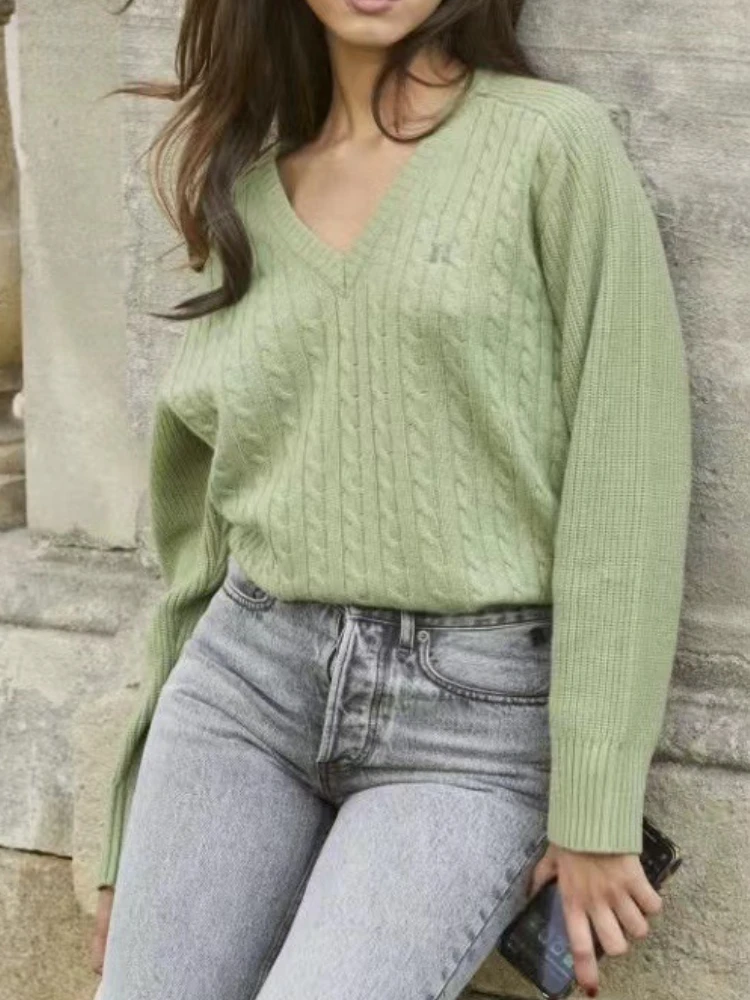 

Super chic crochet pullover sweater for women 2022 winter new wool blend V-neck loose knit pullover sweater for women