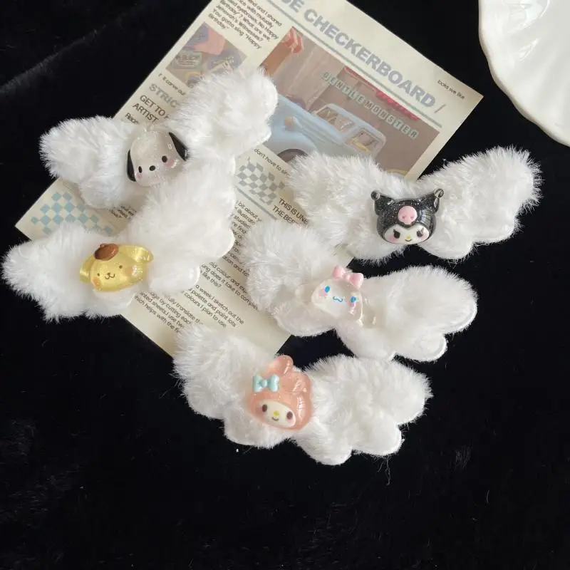 

Милая заколка для волос Sanrio Kuromi My Melody Cinnamoroll помпон пурин аниме мультфильм милые и милые прозрачные плюшевые Крылья Ангела