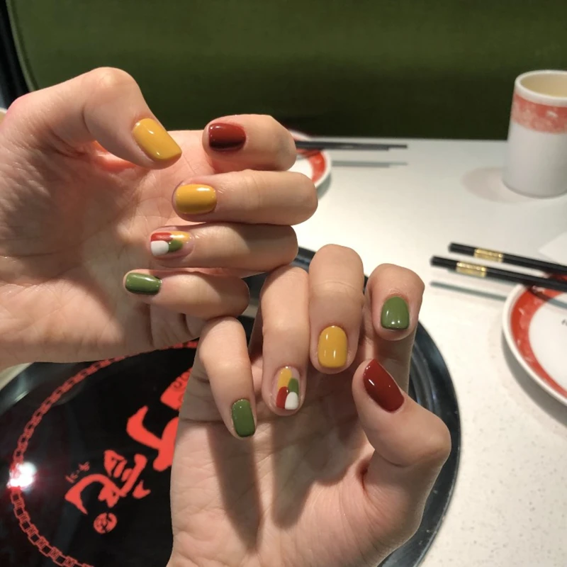 Наклейки для ногтей в виде клубники модные обертывания лак летние самодельные