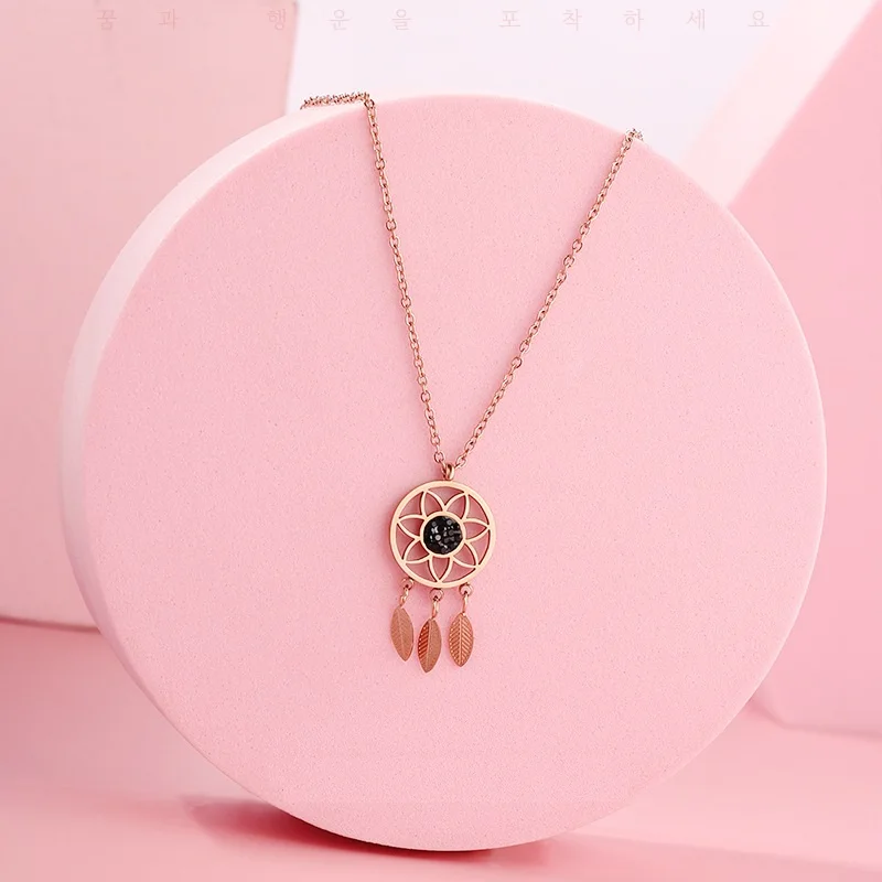 

New Fashion Bohemian Style 18K Rose Gold Plated Black Zircon Charm Dream Catcher Pendant Necklace Jewerly Gifts for Women