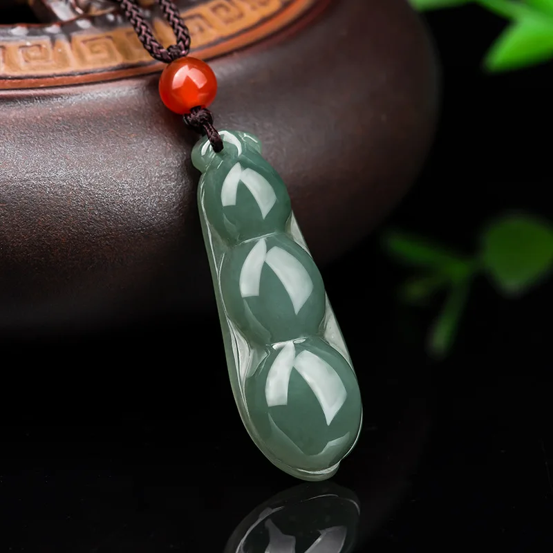 

Mai Chuang/ Hand Carved/ Jade /Fu Dou Emerald Necklace Pendant Fashion Elegant Personality Jewelry Men and Women Couple Gift