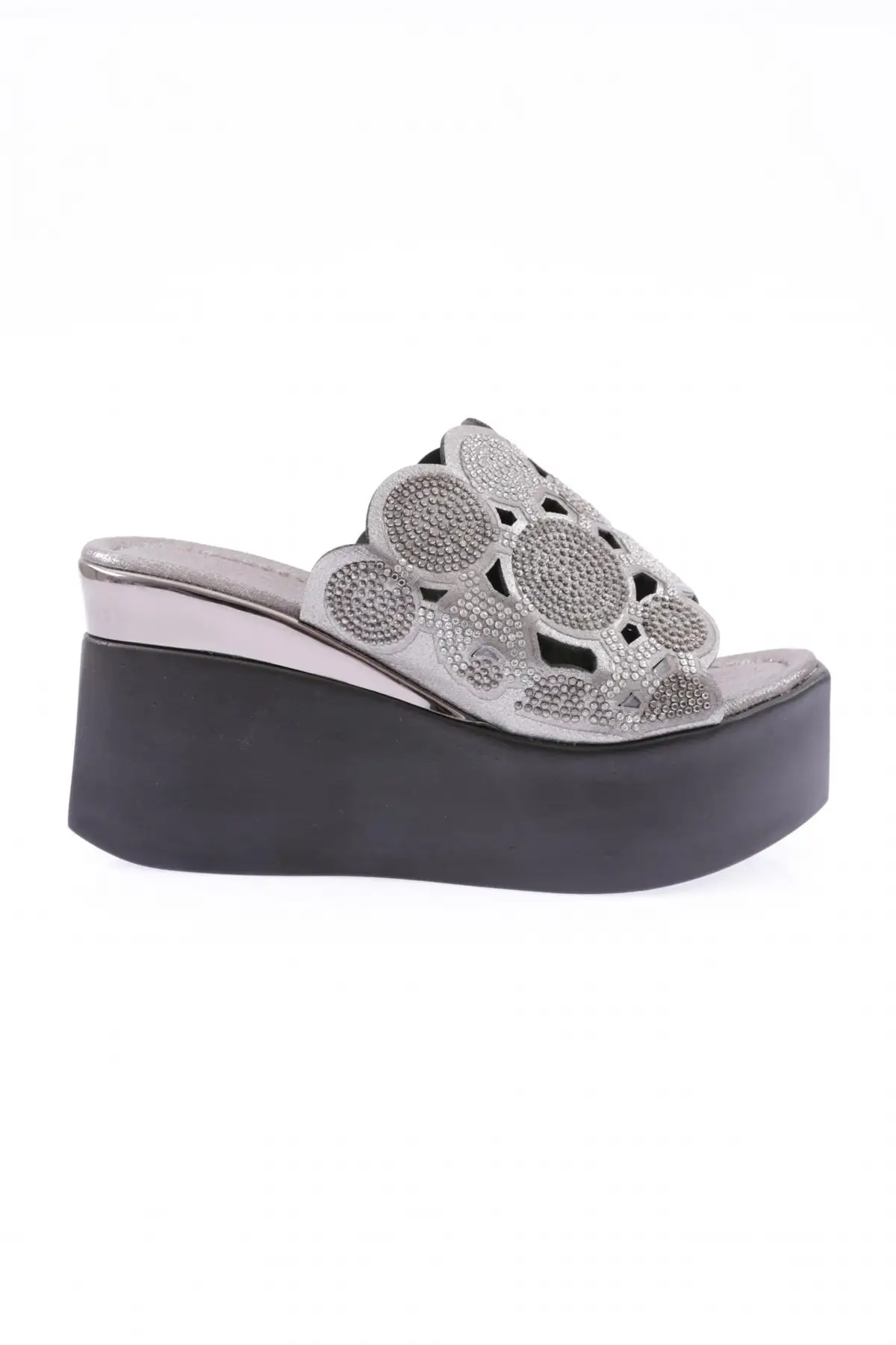 

K532-22y women Mega filler sole crystal stone slippers