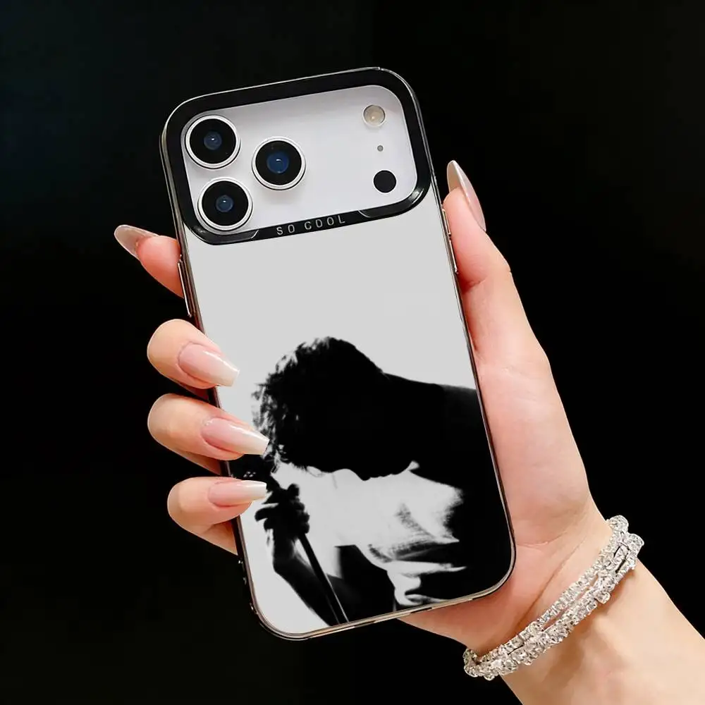 Чехол для телефона L-Luis Miguel El Sol de Mexico для iPhone 17, 16, 15, 14, 13, 12 Pro Max, черный матовый противоударный чехол-накладка (art.: 3920d9fac331e) - 3920d9fac331e
