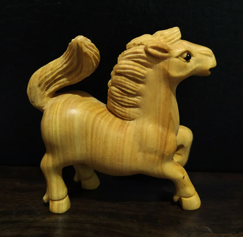 

CQ039 - 2" Hand Carved Boxwood Netsuke Figurine Carving : Handsome Horse