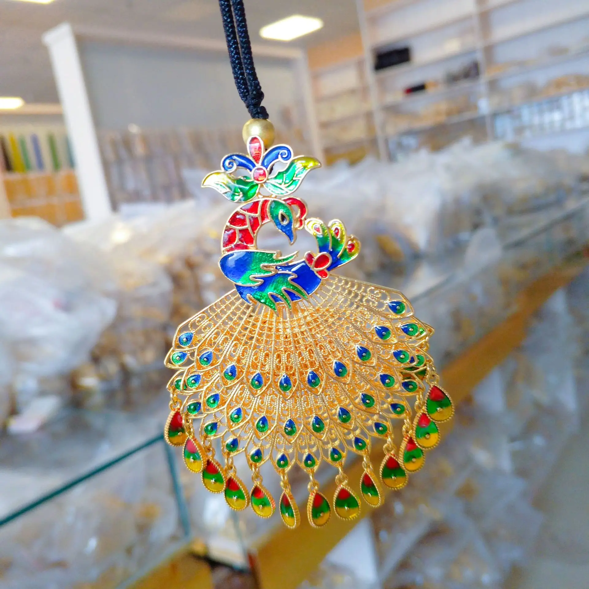 Женское ожерелье из чистого золота с эмалью 24 карата и открытым хвостом