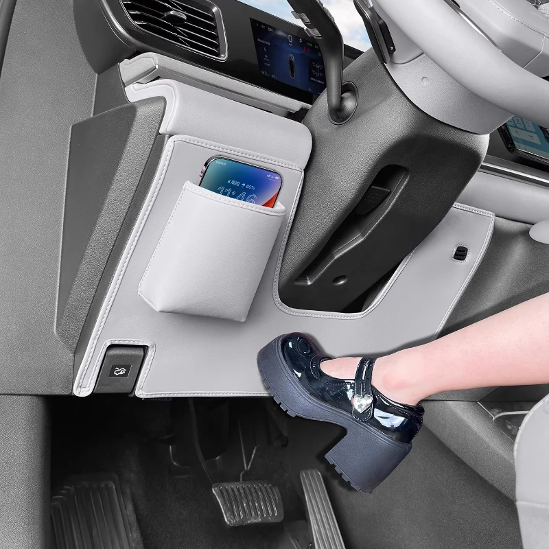 Фото Защитная накладка под руль для BYD Sealion 6 DM-i/EV, аксессуар для интерьера, защита от царапин №1
