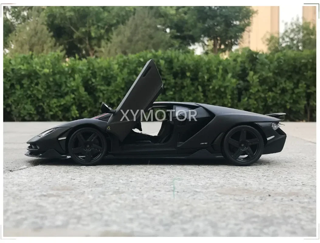 Коллекционная литая модель автомобиля Maisto 31386 1:18 для Lamborghini Centenario 100th детские