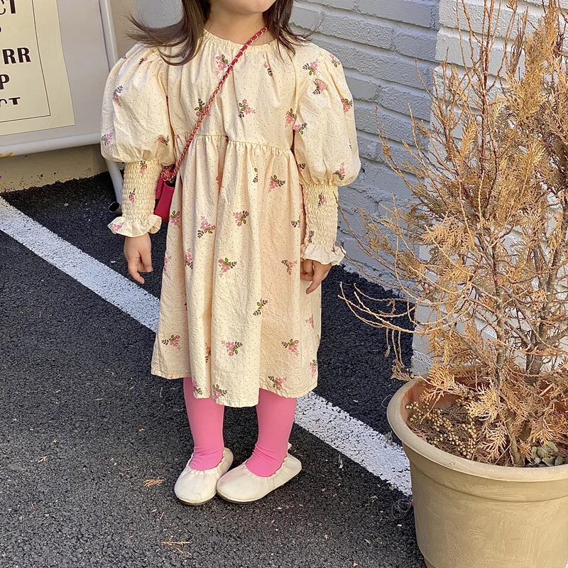 

Новинка Весна 2022, корейский стиль, цветочное пасторальное ретро платье для девочек с длинными рукавами, платье принцессы с оборками для мал...