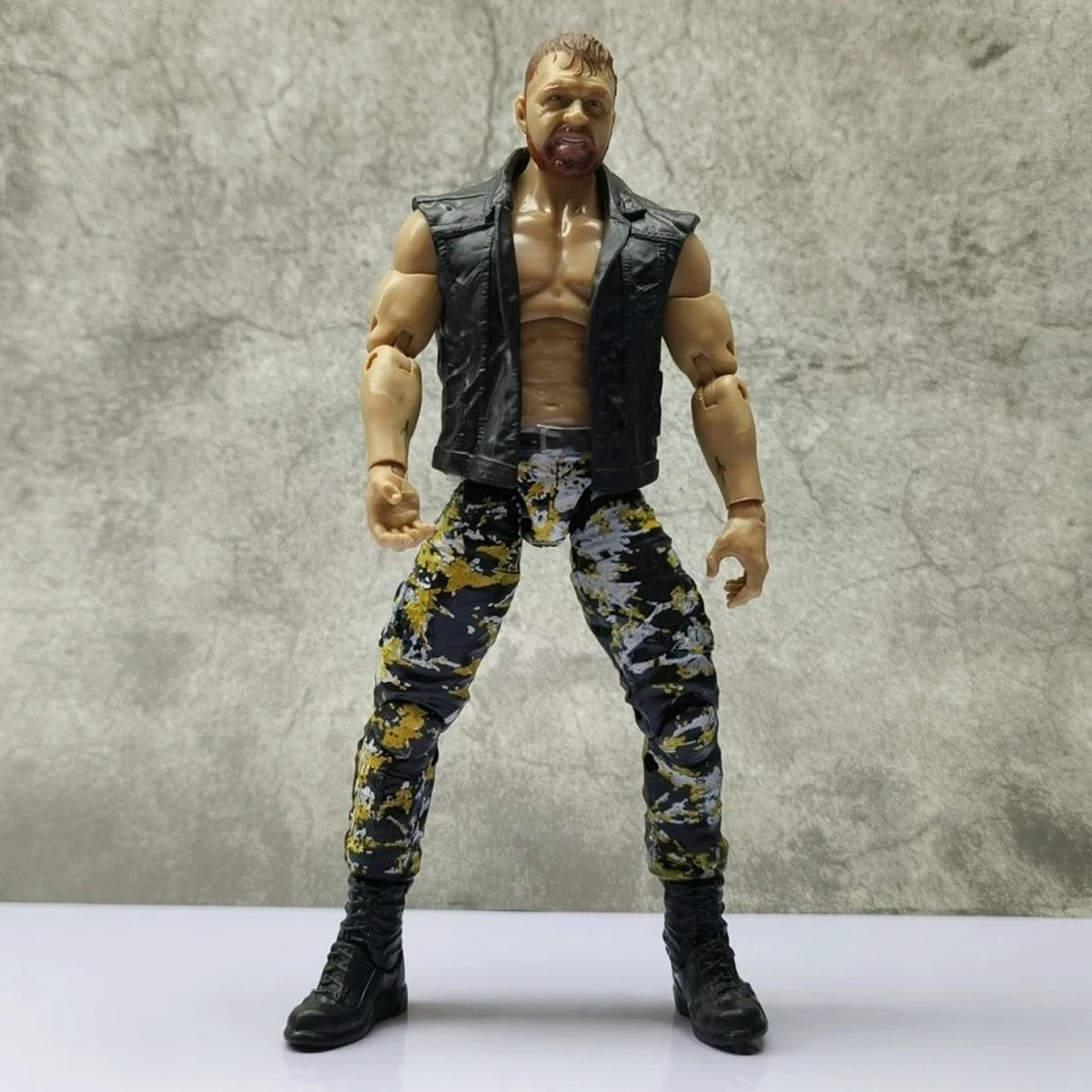 Фирменное украшение для дома Jon Moxley