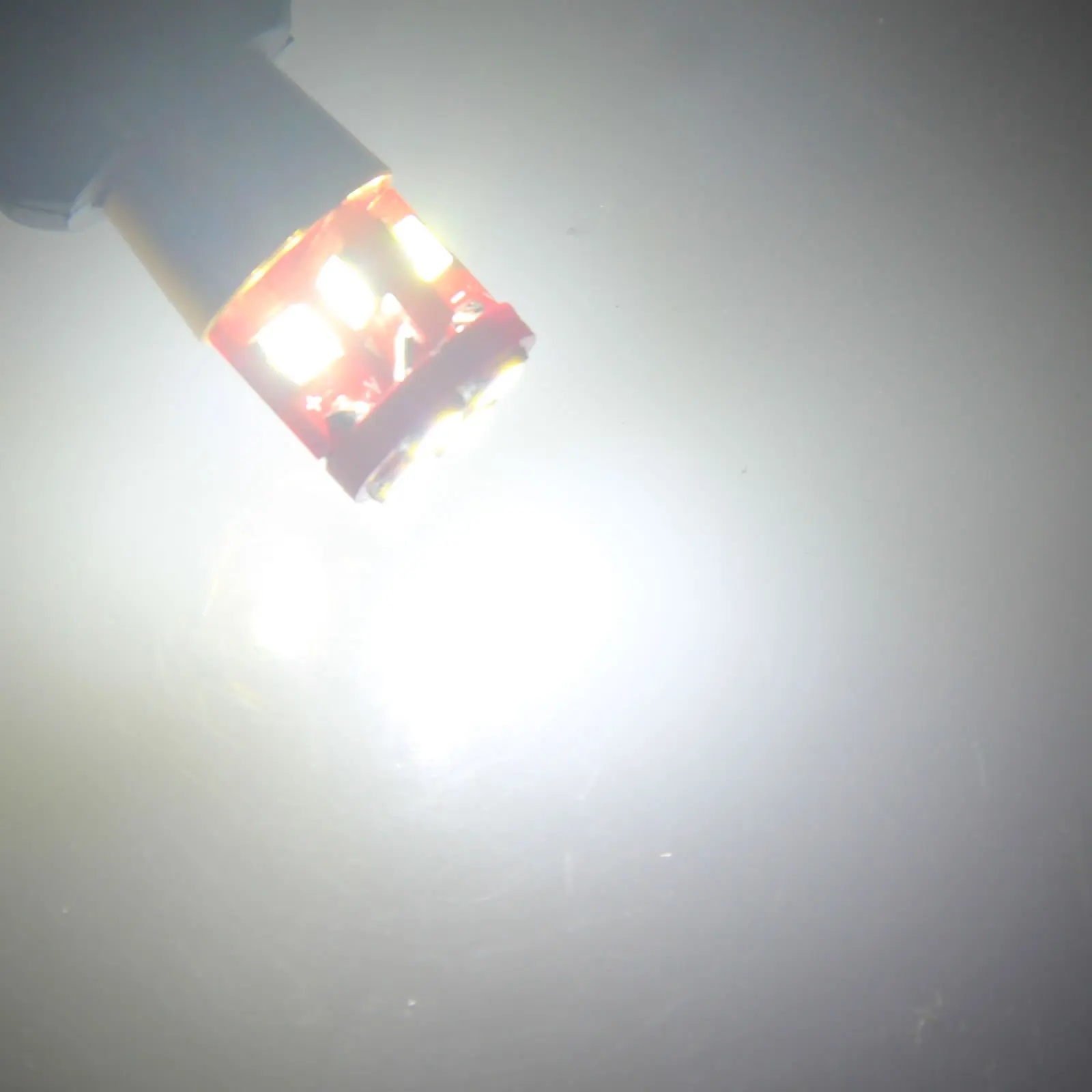 1X Белый Автомобильный бокосветильник фонарь T10 W5W габаритный без ошибок 12 в-24 в 3030