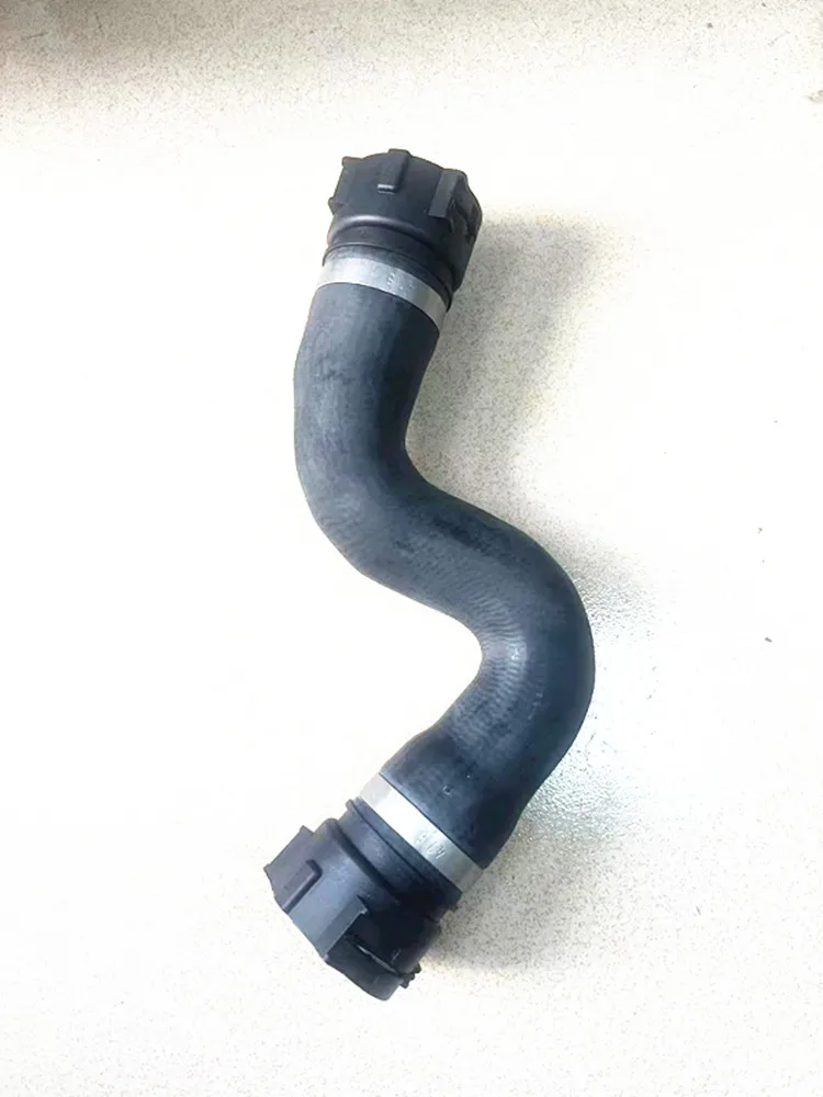 OE 17123424499 для шланга водопроводных труб BMW E83 X3 2006-2010