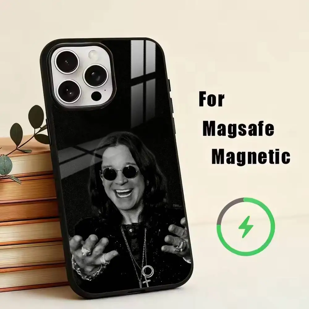 Фото Чехол для телефона DD-Rock Singer Ozzy Osbourne для iPhone 17, 16, 15, 14, 13, 12, 11 Plus, Pro, магнитный, для беспроводной зарядки Magsafe №4