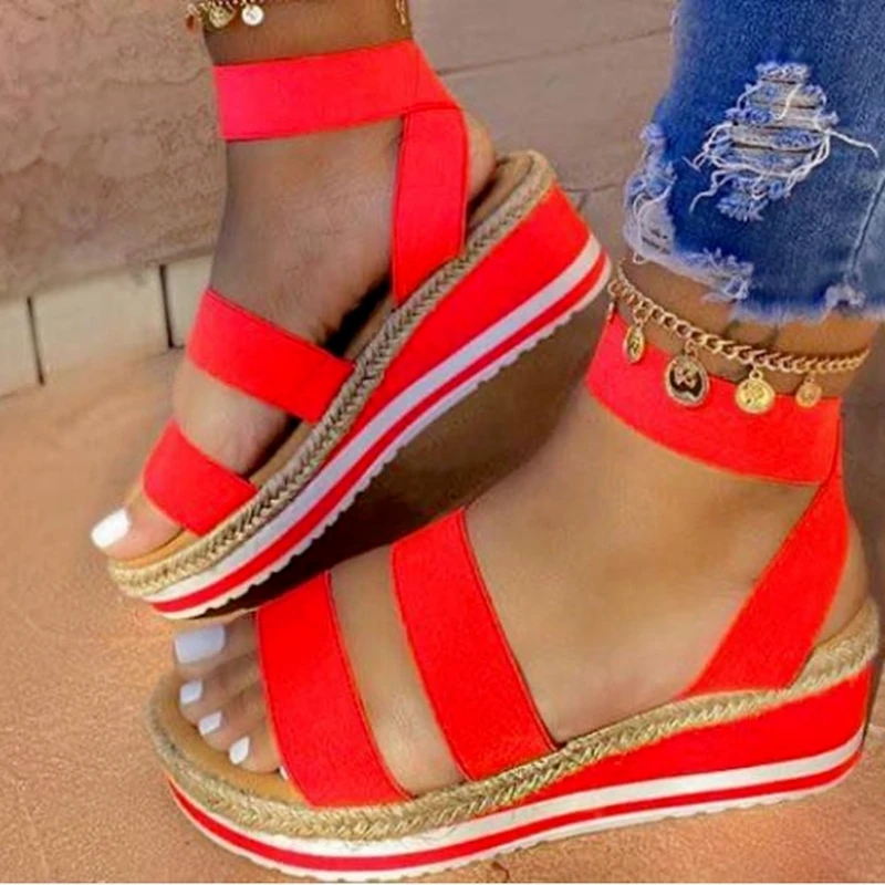 

Ladies Sandals 2023 Summer New Thick Sole Buckle Open Toe Roman Shoes Fashion Outdoor Lightweight Gladiator Luxury Sandals Mujer