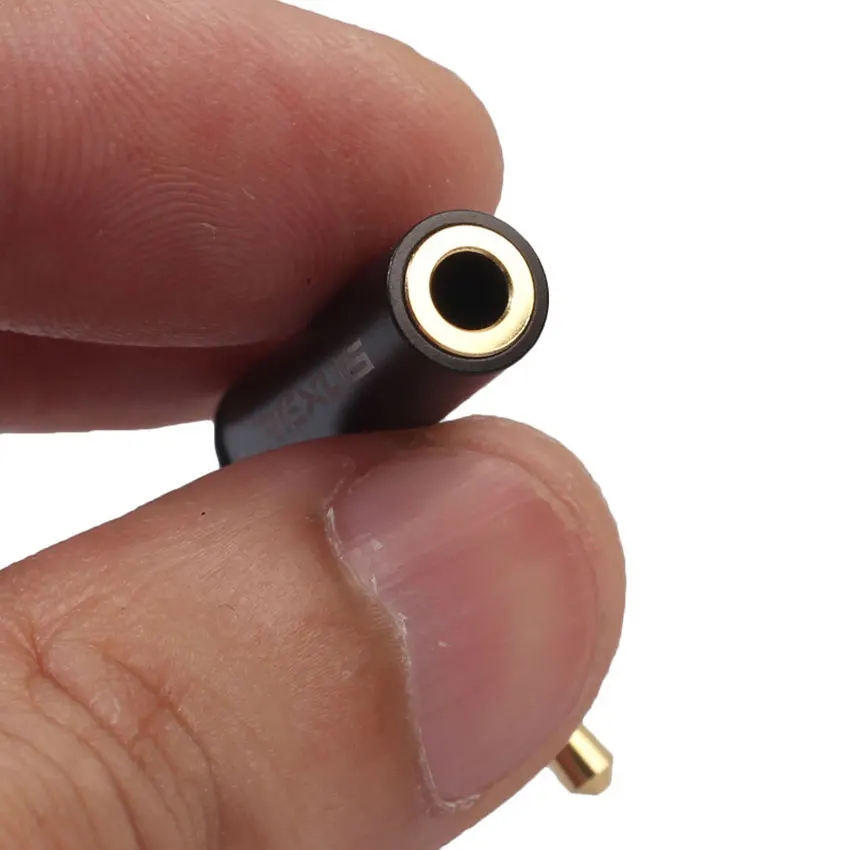 Переходник REXUS под прямым углом 90 градусов со штекером 3 5 мм на гнездо