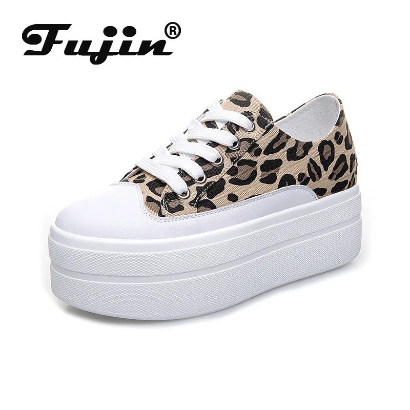 

Fujin/белые туфли; Новинка; Леопардовая женская обувь; Дышащая однотонная парусиновая модная женская обувь с круглым носком; Повседневная обу...