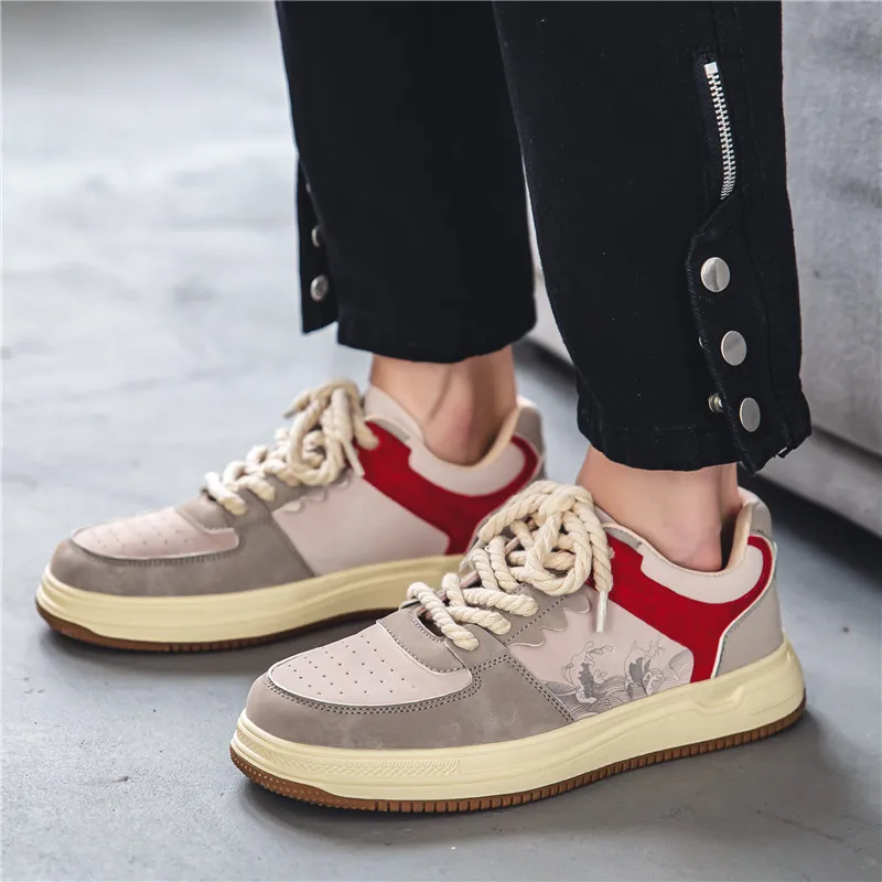 Hot Sale Harajuku Style Skateboard Shoes Men Spring Fashion Print Canvas Sneakers Men Low top Platform Men Sneakers Board Shoes