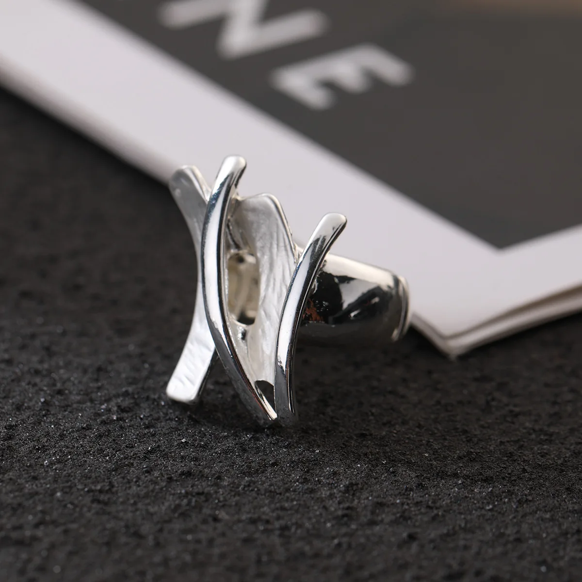 

Irregular Matte Metal Geometric Rings For Women Men Elastic Rope Finger Ring Adjustable Hip Hop Gothic Jewelry Gift Anillos