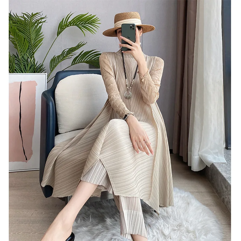 Miyake Fold Spring And Autumn New Women's Dress Fashionable age-Reducing, Slimming, Foreign-style Net Red Temperament Two-Piece