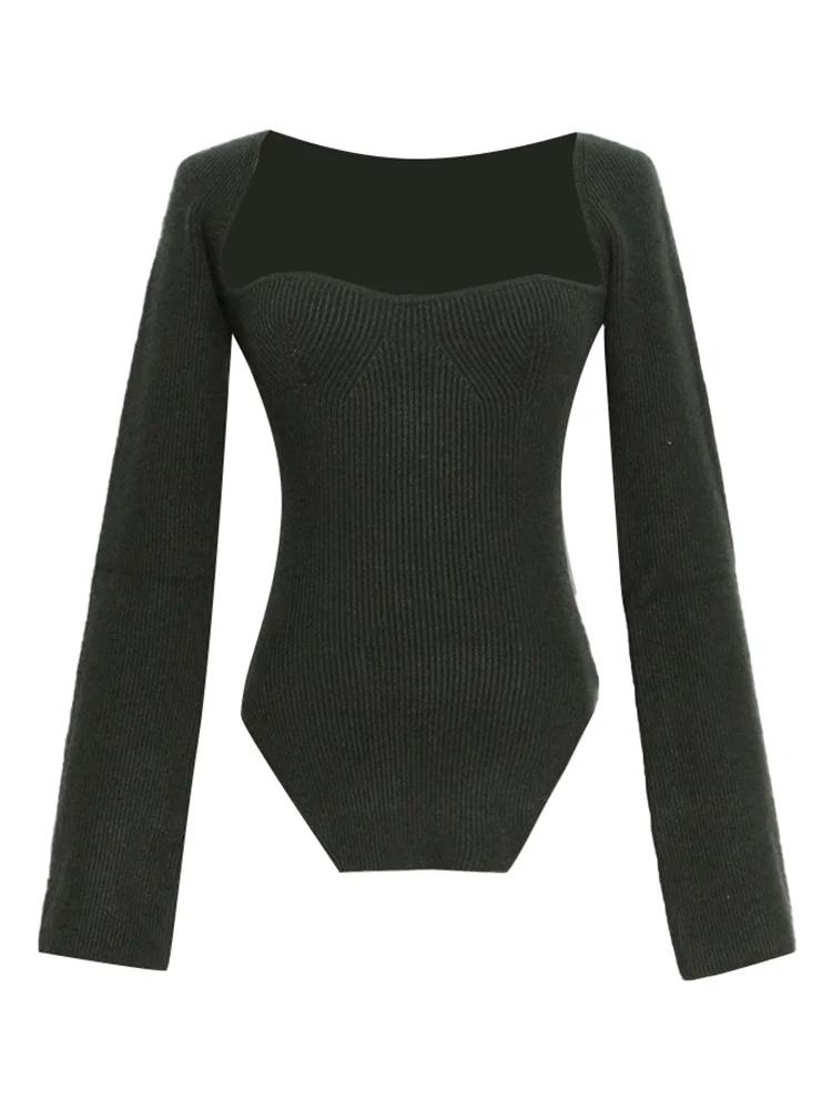 Женский трикотажный свитер с квадратным вырезом длинным рукавом