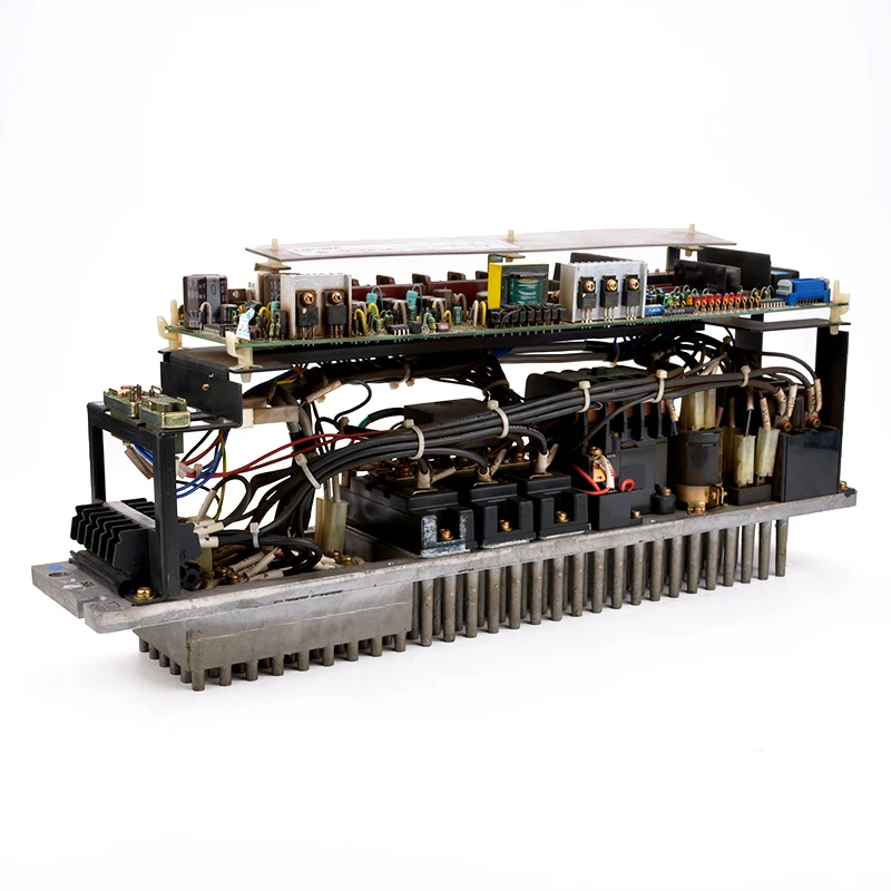 Оригинальный Okuma servo drive BL-D50A ПРОВЕРЕНО ОК с гарантией 12 месяцев