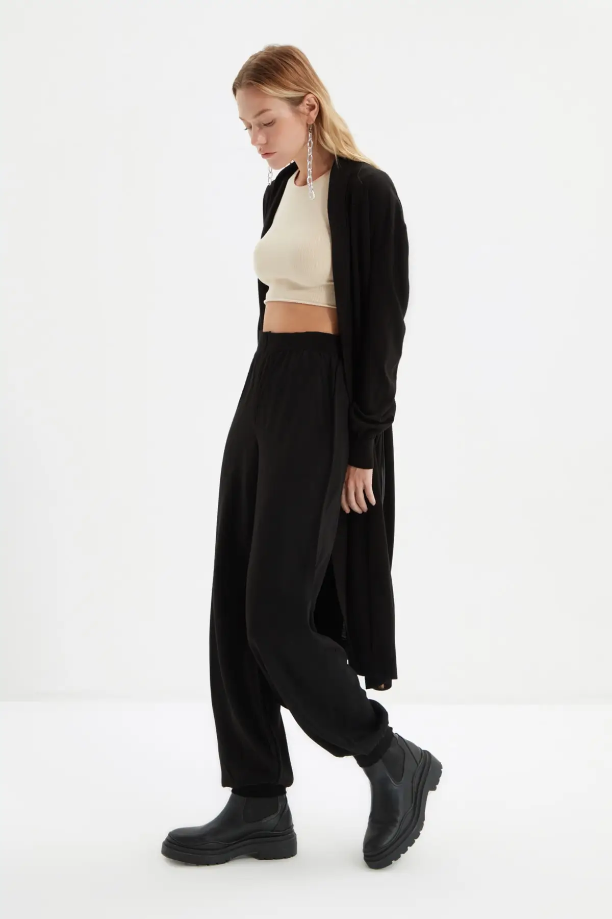 

Trendyol Trotting Wheel Knitwear Pants TWOAW22PL0434