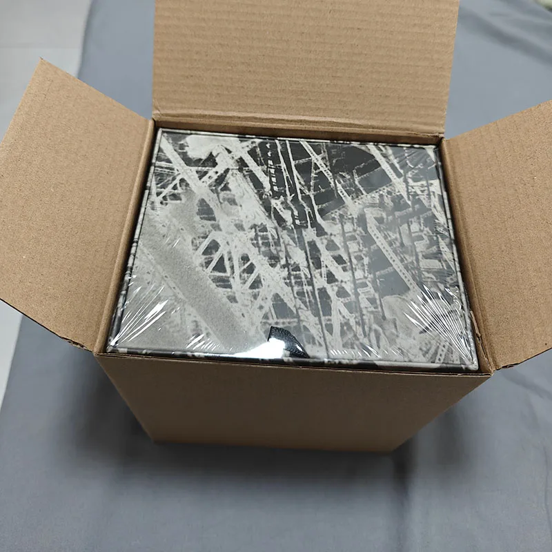 Фото Новый подарочный набор CD-дисков с музыкой британской рок-группы в стиле хэви-метал, 10 CD, коллекция для фанатов легендарных рок-групп №4