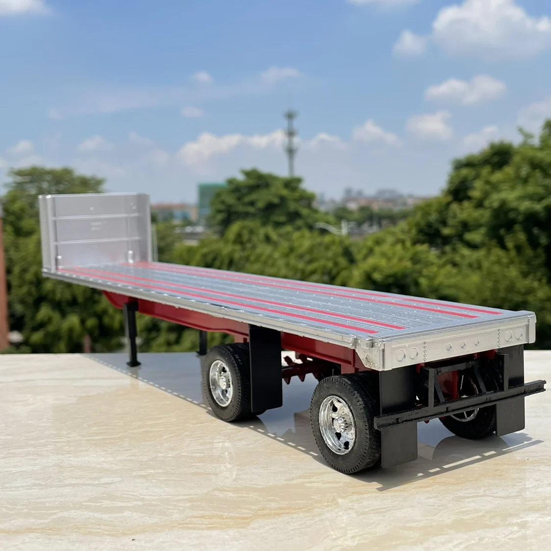 1/32 New To Special Die casting Plastic Large Flat Tractor Trailer, Truck Model Revitting Accessories Toys For Children